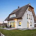 Nyaraló Reetdachhaus Ankerplatz