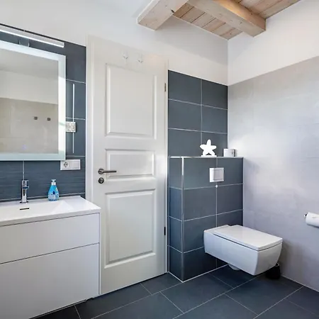 Reetdachhaus Ankerplatz Vakantiehuis *