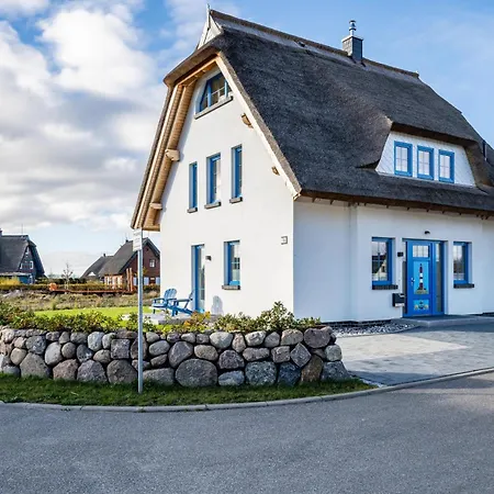 Reetdachhaus Ankerplatz * Dranske