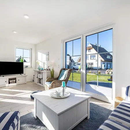 Reetdachhaus Ankerplatz Vakantiehuis *